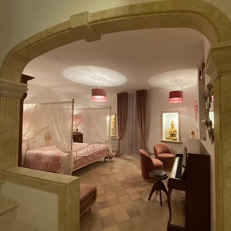 Don Gil Chic Hotel โปลีญาโนอามาเร ภายนอก รูปภาพ