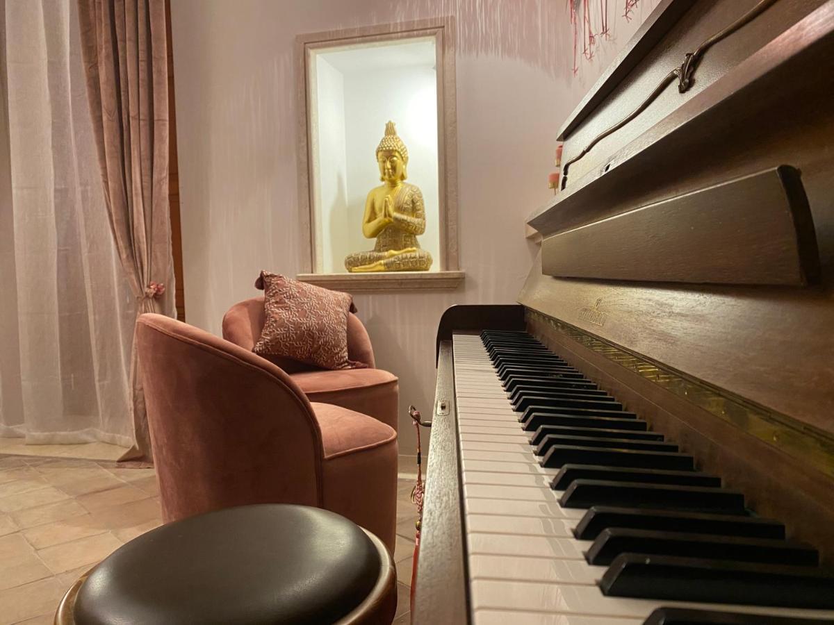 Don Gil Chic Hotel โปลีญาโนอามาเร ภายนอก รูปภาพ